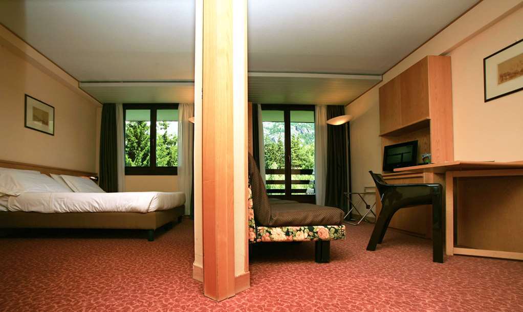 Hotel Les Jumeaux Courmayeur Rum bild